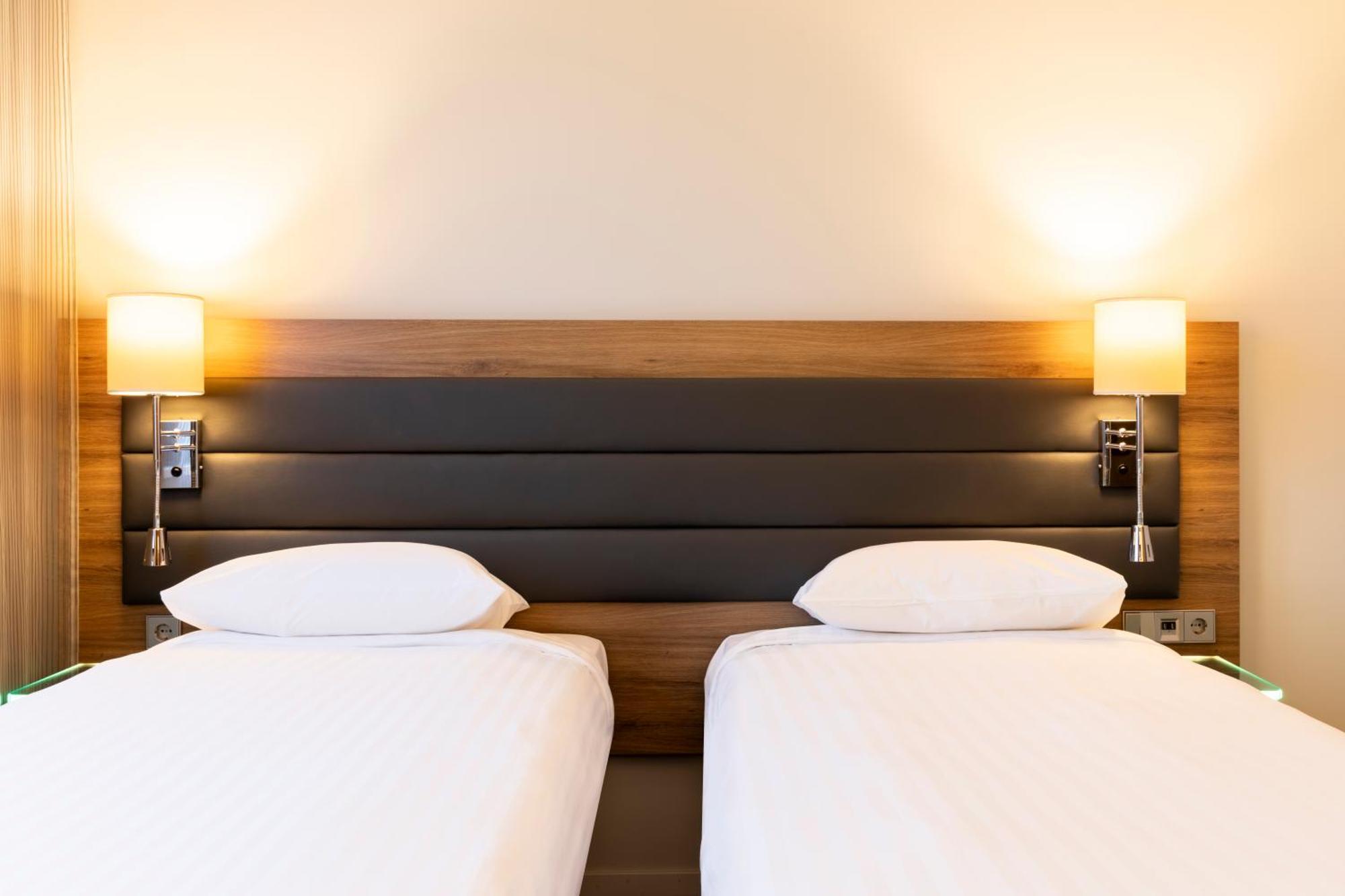 Hotel Moxy York Extérieur photo