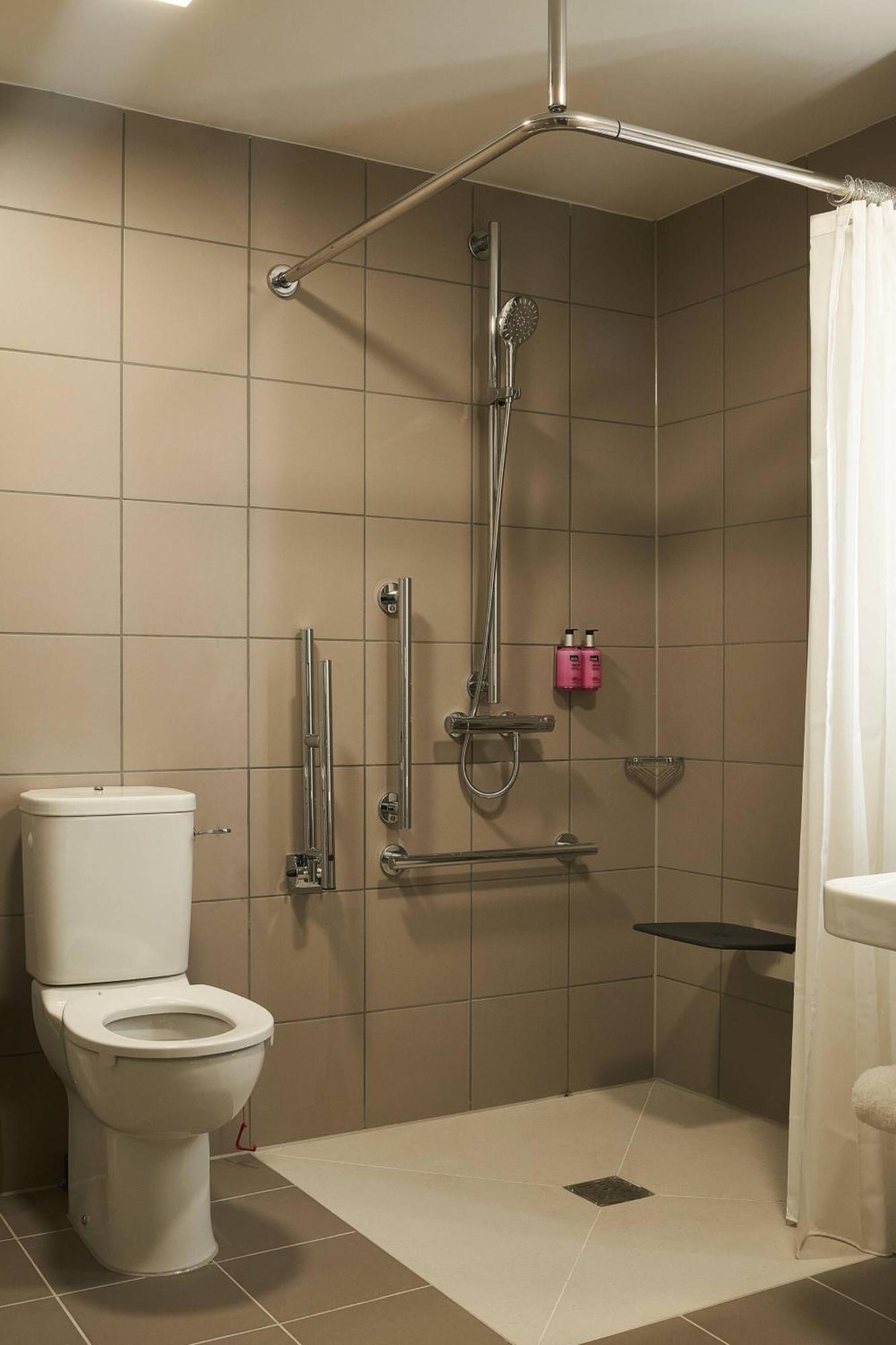 Hotel Moxy York Extérieur photo